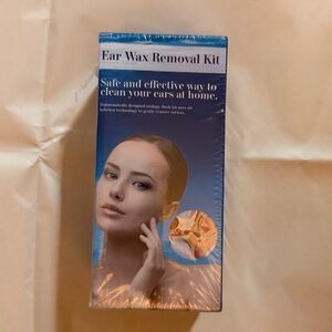 NIB Ear Wax Removal Kit Manual Irrigation System Adults/Kids Cleaning Kit